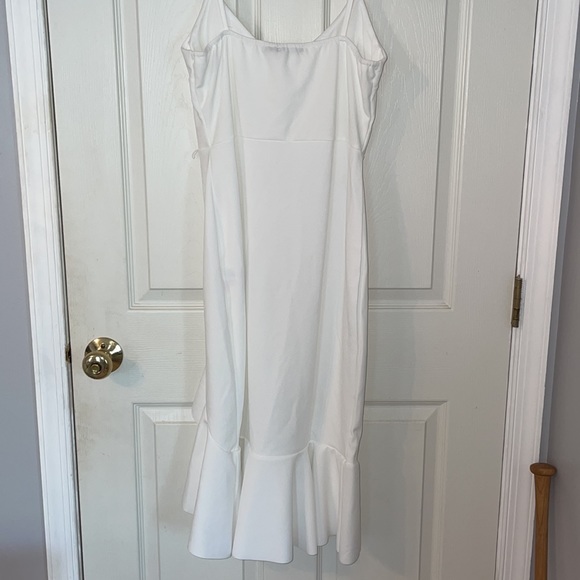 BOOHOO white midi dress; size 10; never worn with tags on - Picture 4 of 5